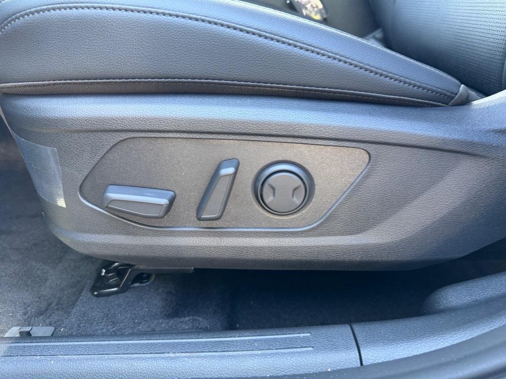 new 2026 Kia Sportage Hybrid car, priced at $36,140