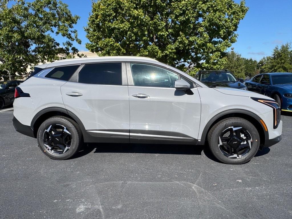 new 2026 Kia Sportage Hybrid car, priced at $36,140