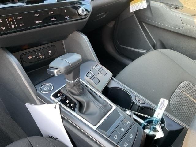 new 2026 Kia Sportage car, priced at $30,266