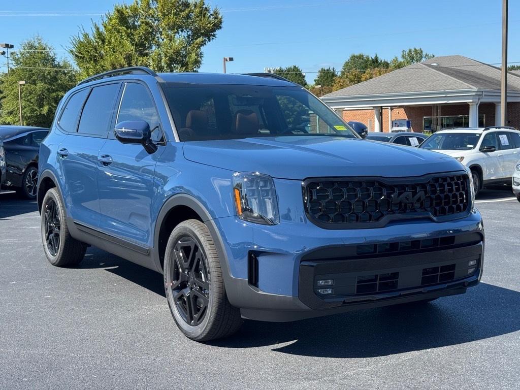 new 2025 Kia Telluride car, priced at $53,323