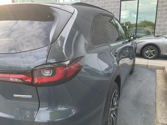 used 2025 Mazda CX-70 PHEV car, priced at $42,592
