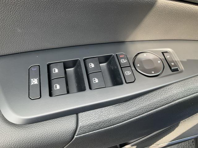 new 2026 Kia Sportage car, priced at $31,695