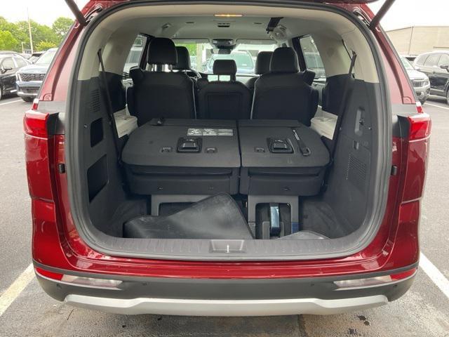 used 2024 Kia Carnival car, priced at $37,541