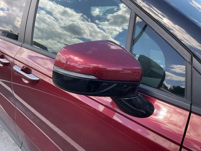 used 2024 Kia Carnival car, priced at $38,899