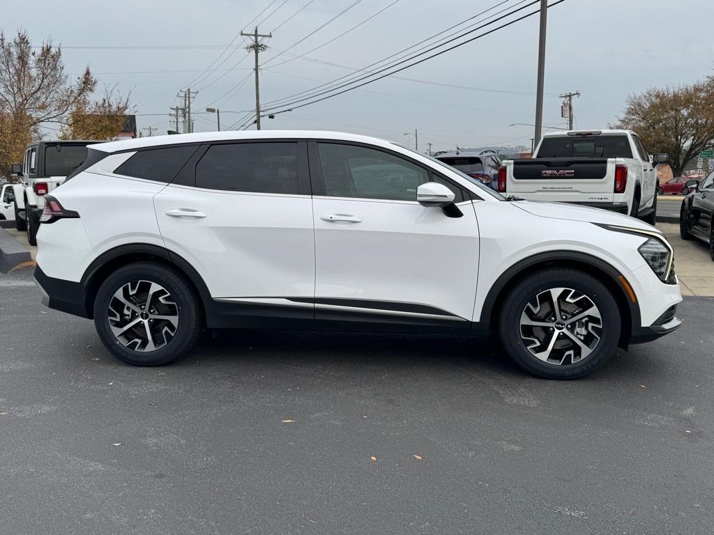 used 2024 Kia Sportage car, priced at $23,548