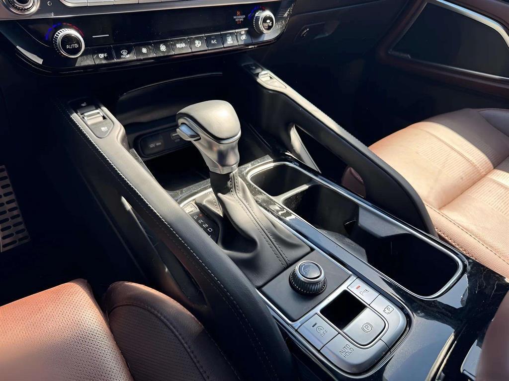 used 2024 Kia Telluride car, priced at $39,133