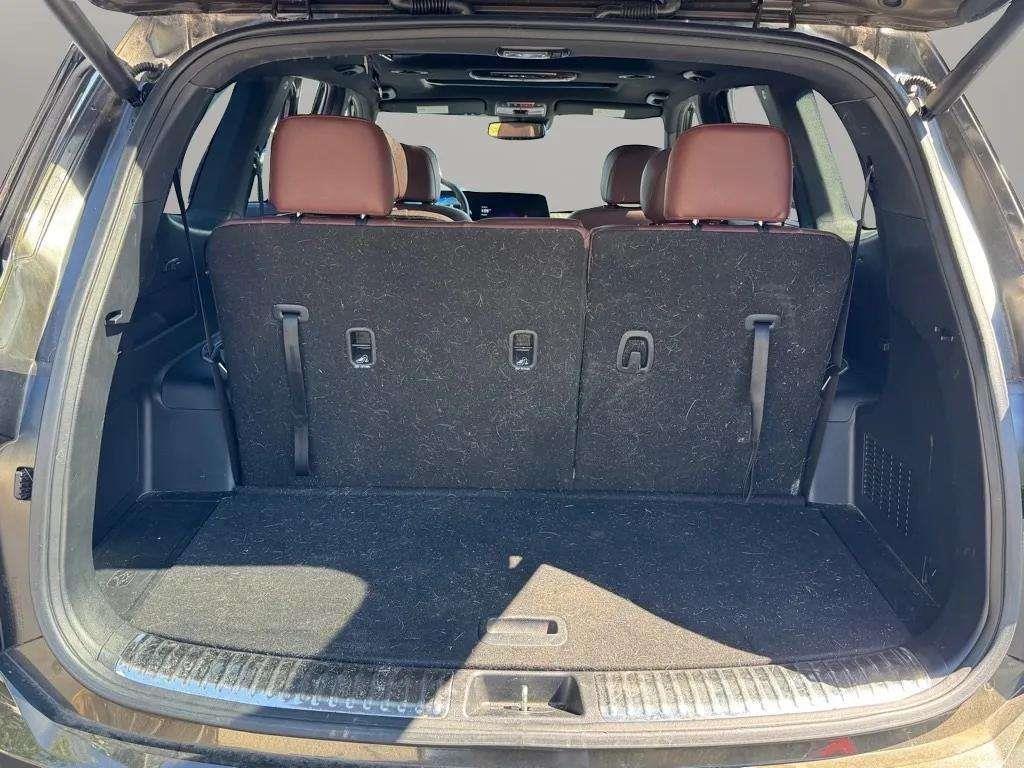 used 2024 Kia Telluride car, priced at $39,133