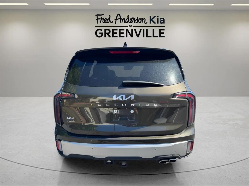 used 2024 Kia Telluride car, priced at $39,133