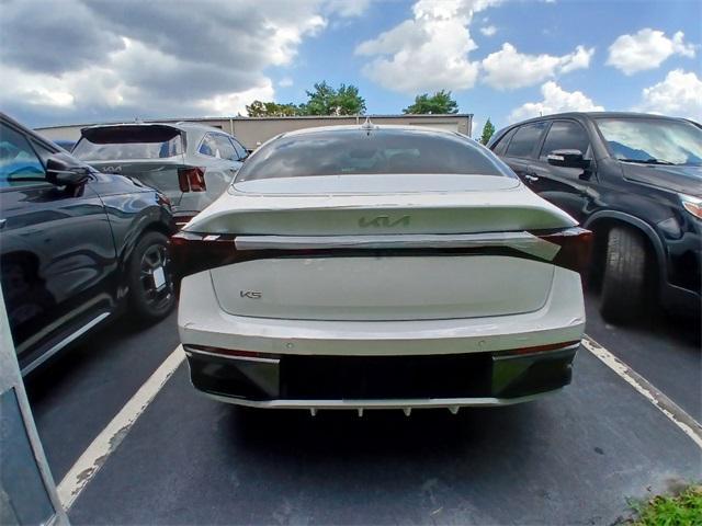 new 2025 Kia K5 car, priced at $29,320