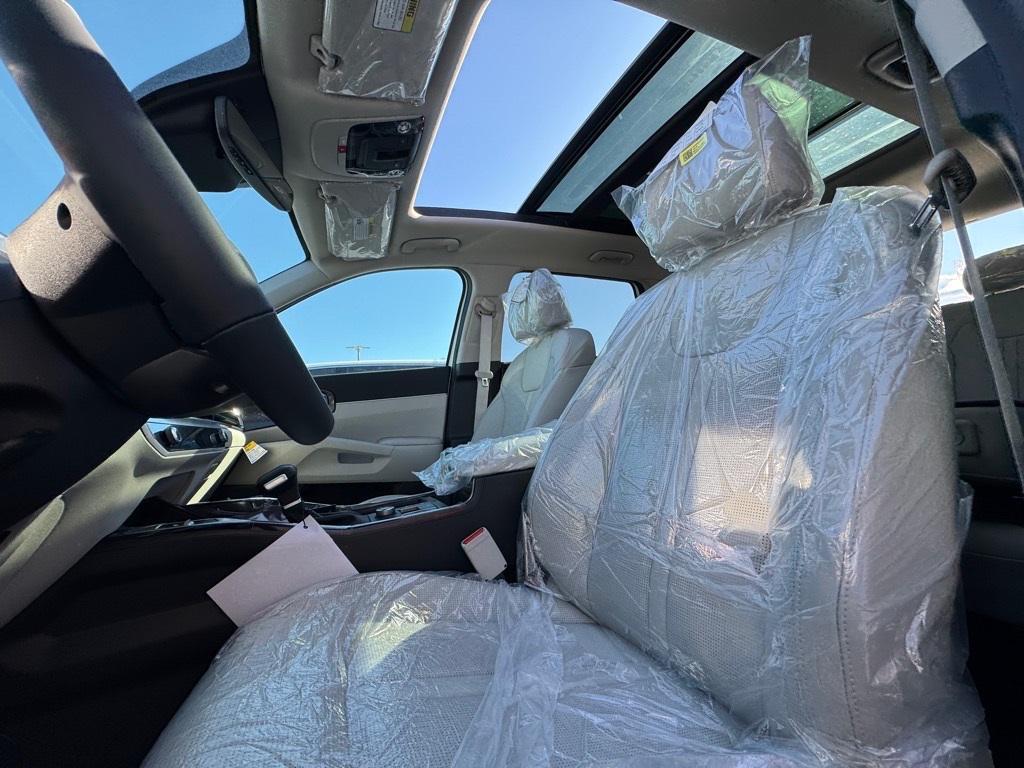 new 2026 Kia Sorento car, priced at $37,854