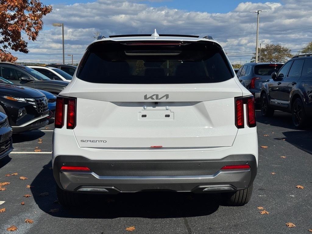 new 2026 Kia Sorento car, priced at $37,854