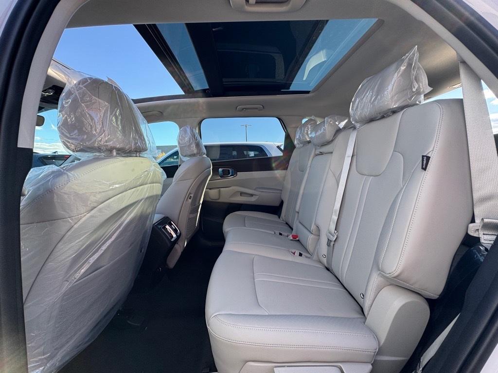 new 2026 Kia Sorento car, priced at $37,854