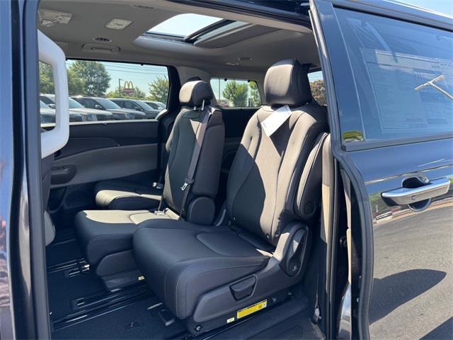 new 2026 Kia Carnival car, priced at $45,472