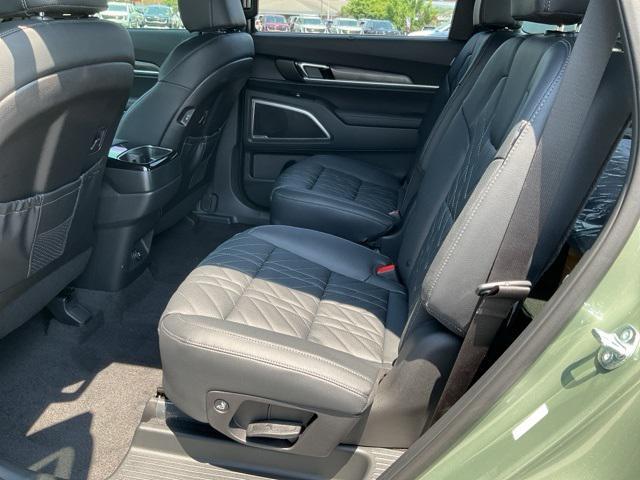 new 2025 Kia Telluride car, priced at $46,124