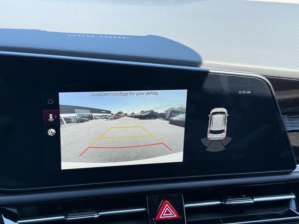 new 2025 Kia Niro car, priced at $30,570