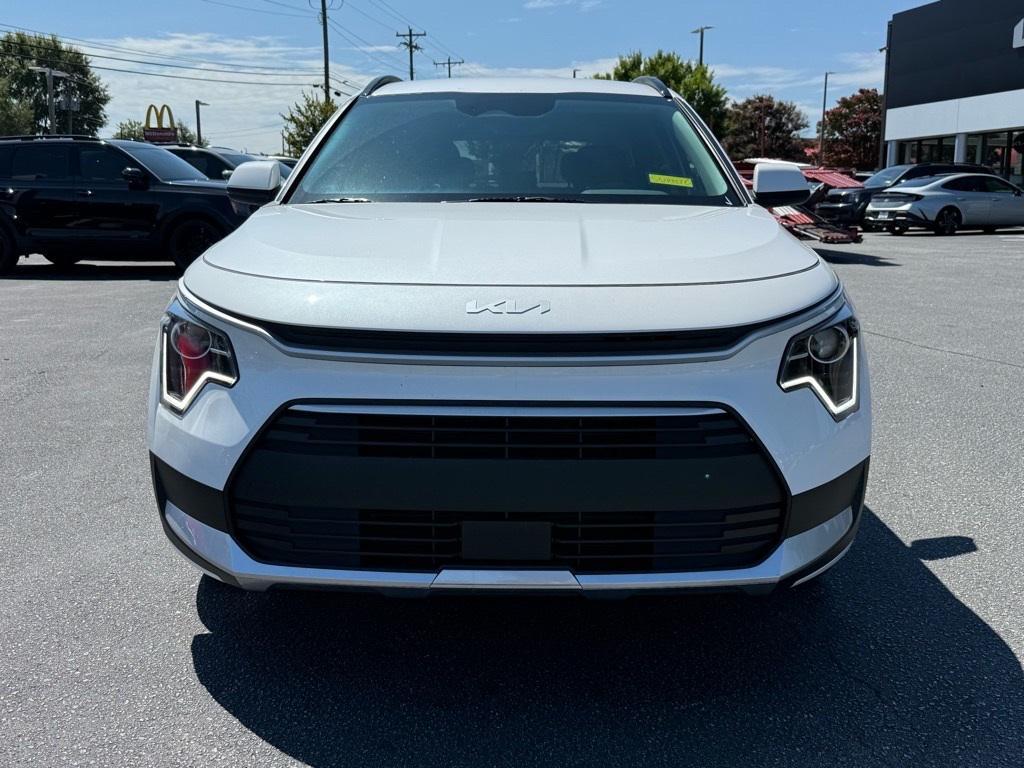 new 2025 Kia Niro car, priced at $30,570