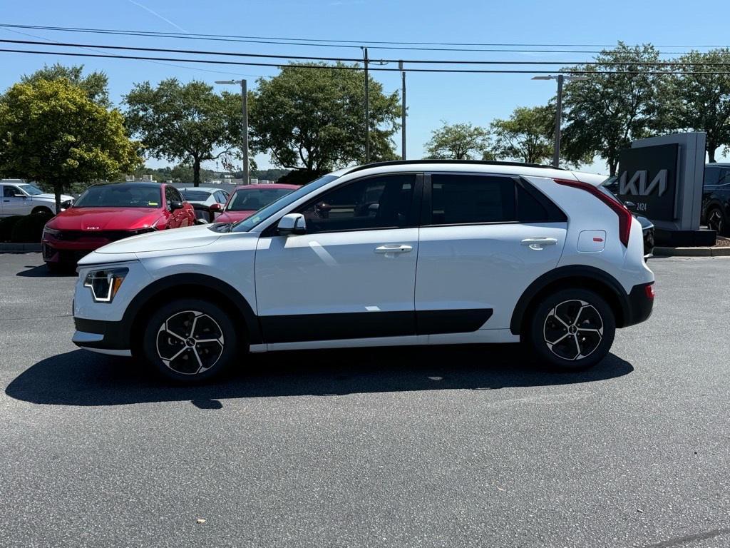new 2025 Kia Niro car, priced at $30,570