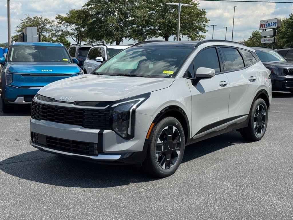 new 2026 Kia Sportage Hybrid car, priced at $40,578