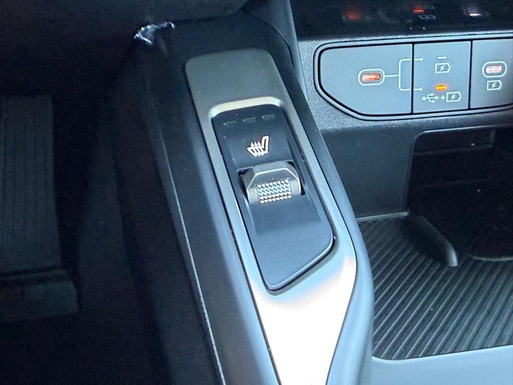 new 2026 Kia Sorento car, priced at $39,469