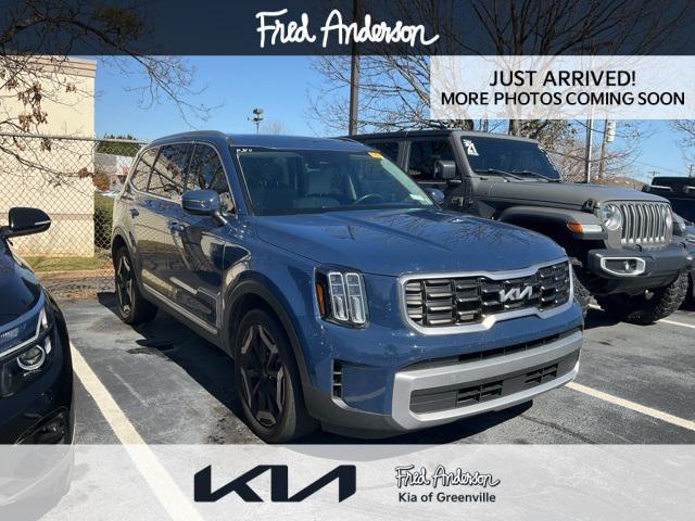 used 2023 Kia Telluride car, priced at $32,531