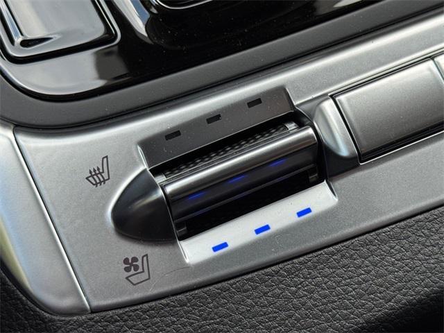 new 2026 Kia Carnival car, priced at $45,943