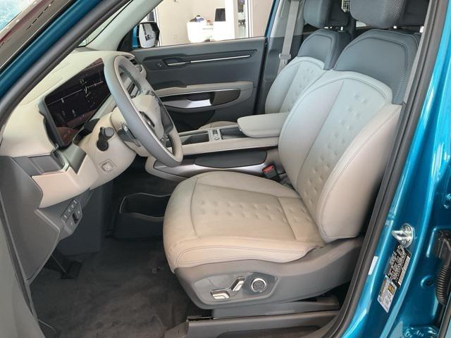 new 2026 Kia EV9 car, priced at $63,910