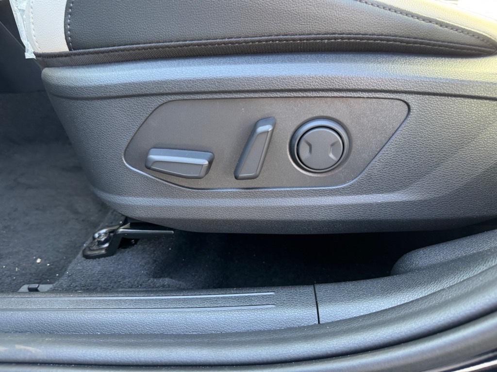 new 2026 Kia Sportage car, priced at $32,054