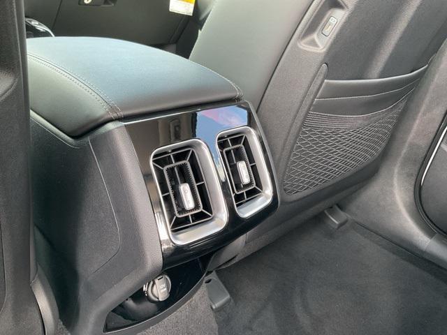 new 2025 Kia Sorento car, priced at $42,151