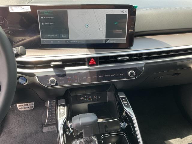 new 2025 Kia Sorento car, priced at $42,151