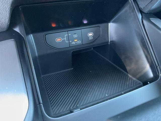 new 2025 Kia Sorento car, priced at $30,964