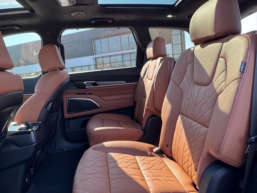 new 2025 Kia Telluride car, priced at $53,327