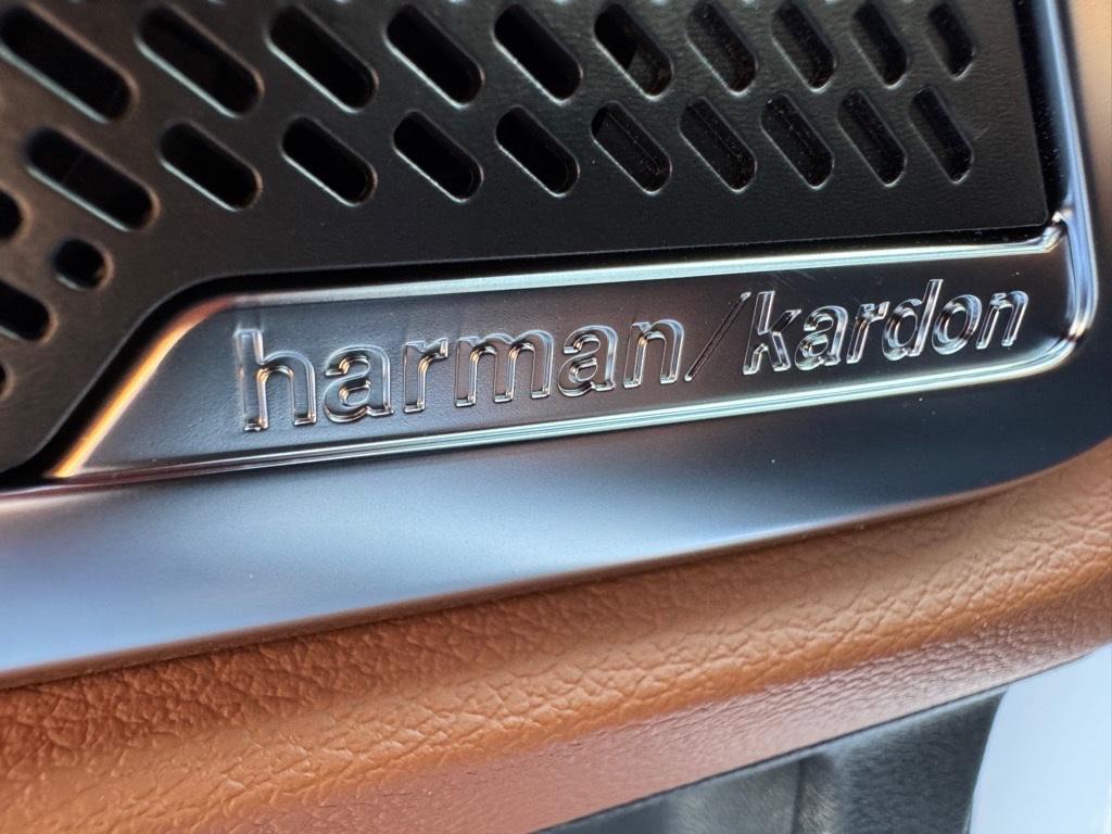 new 2025 Kia Telluride car, priced at $53,327