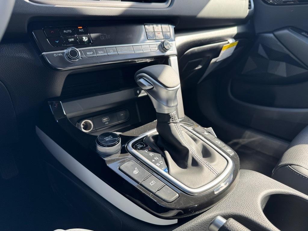 new 2026 Kia Seltos car, priced at $26,703