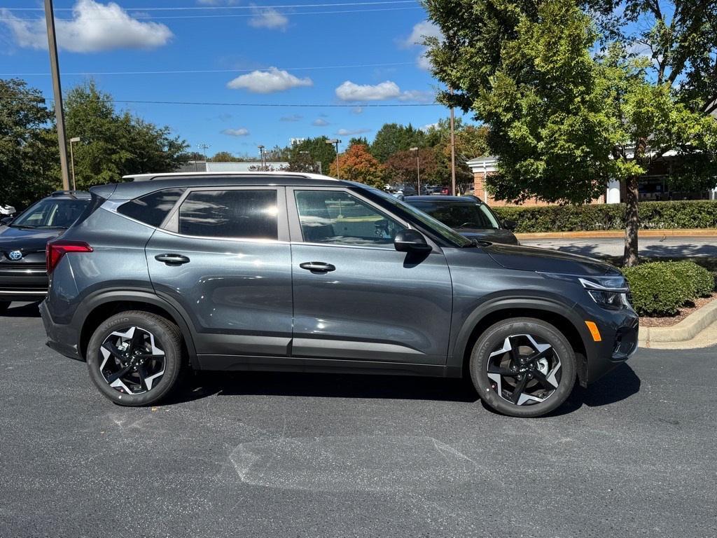 new 2026 Kia Seltos car, priced at $26,703