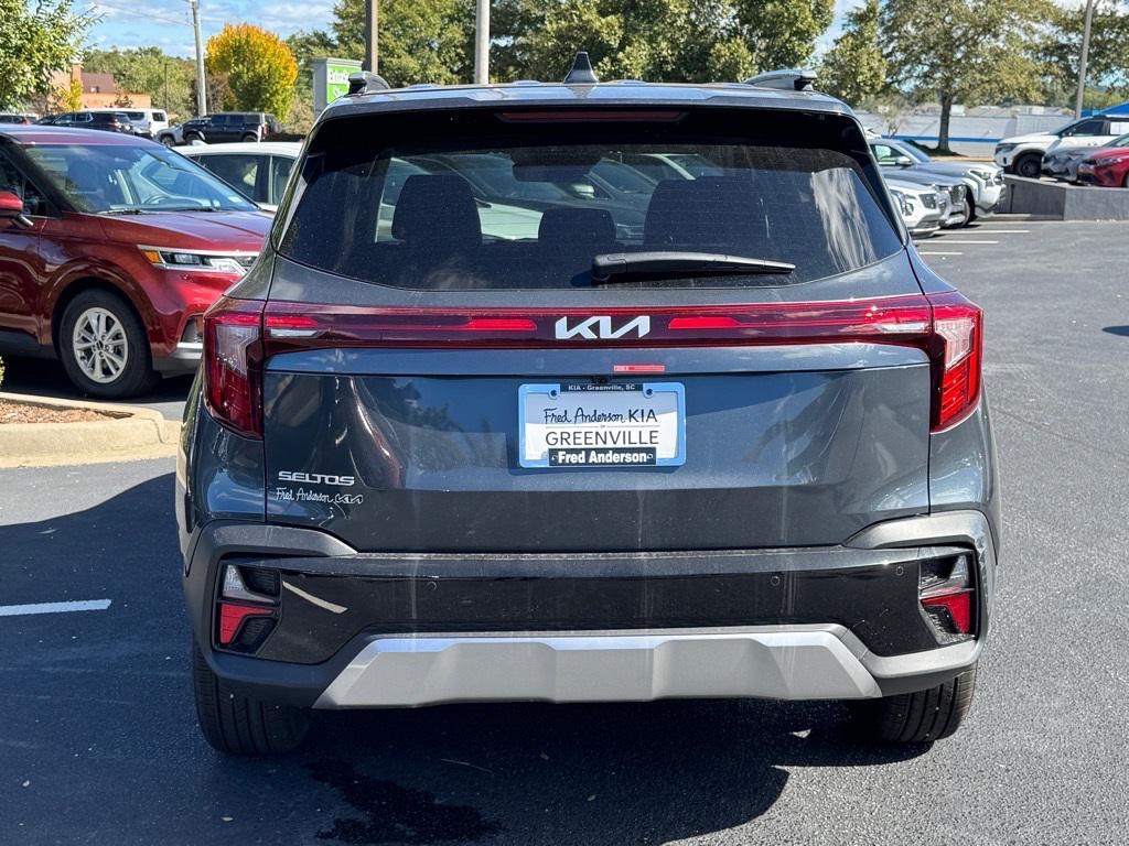 new 2026 Kia Seltos car, priced at $26,703