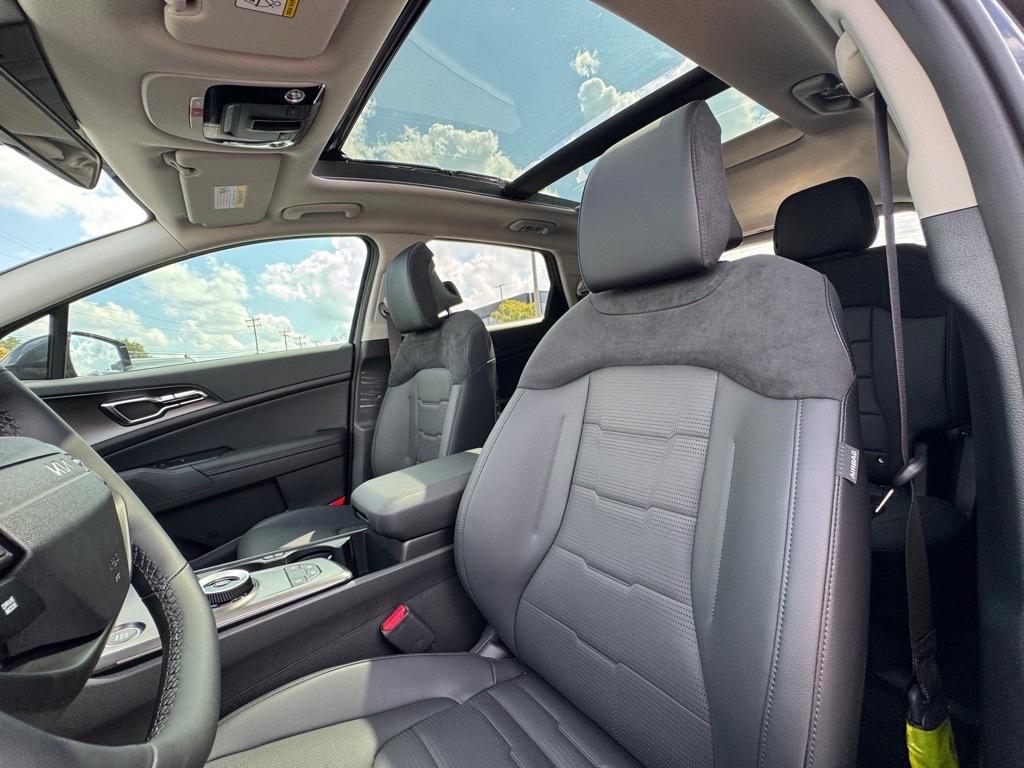 new 2026 Kia Sportage Hybrid car, priced at $39,937