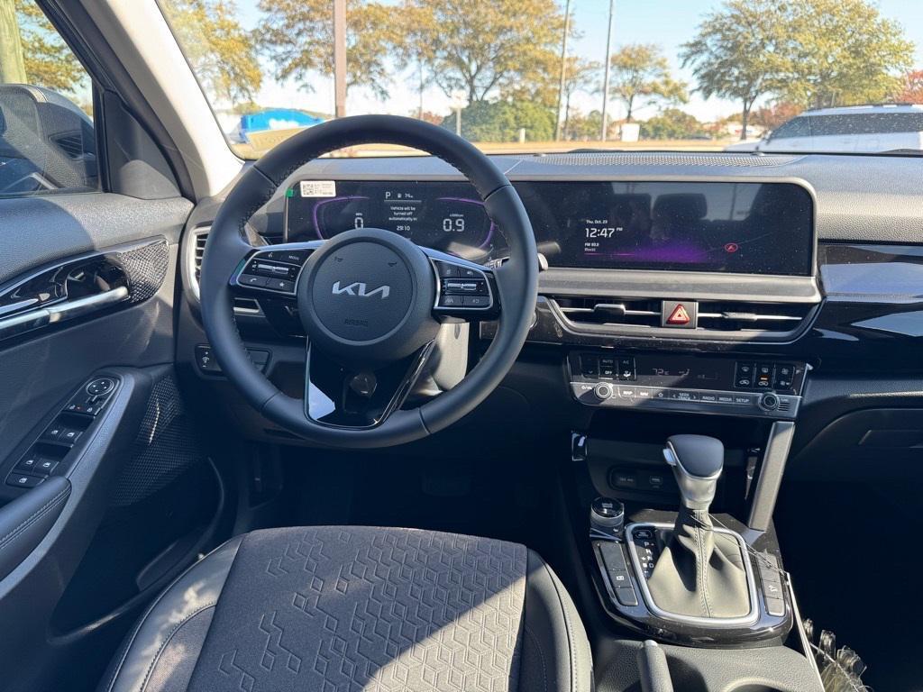 new 2026 Kia Seltos car, priced at $25,753