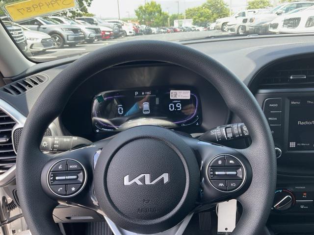 new 2025 Kia Soul car, priced at $21,958