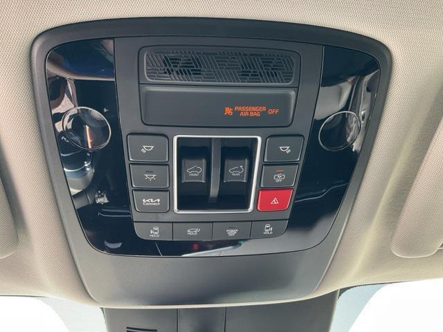 new 2025 Kia Carnival Hybrid car, priced at $54,317