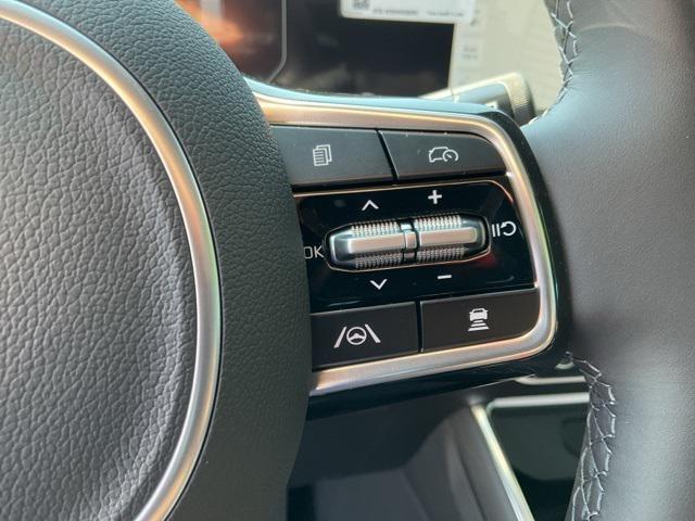 new 2025 Kia Carnival Hybrid car, priced at $54,317