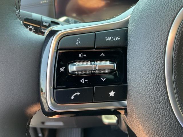 new 2025 Kia Carnival Hybrid car, priced at $54,317
