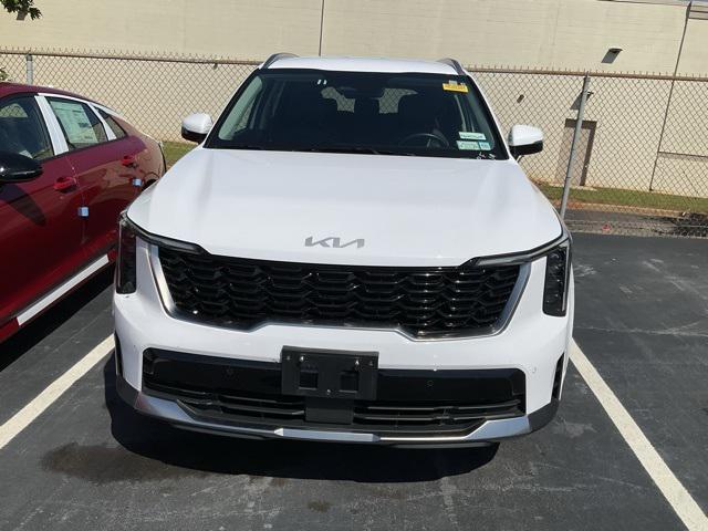 used 2024 Kia Sorento car, priced at $32,080