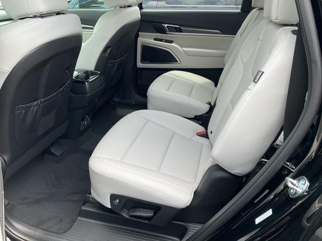 new 2025 Kia Telluride car, priced at $41,871