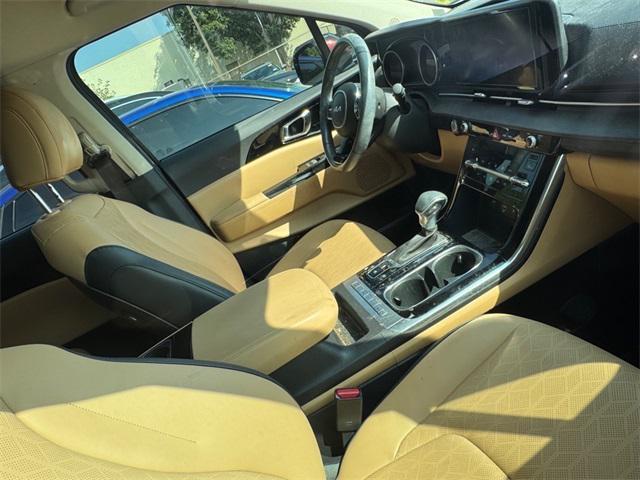 used 2023 Kia Carnival car, priced at $33,915