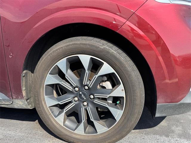 used 2023 Kia Carnival car, priced at $33,915
