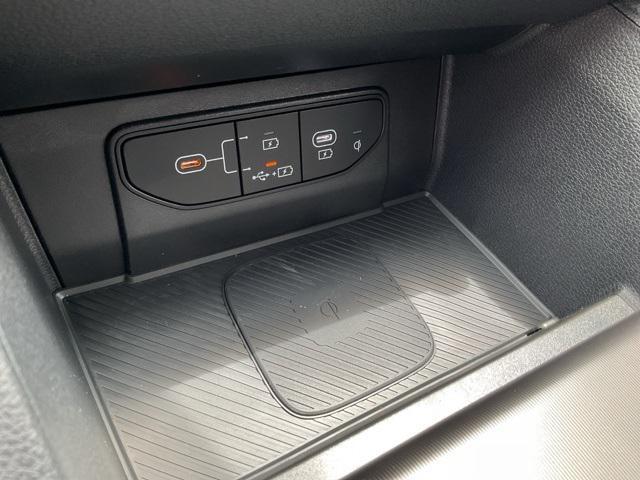 new 2026 Kia Sportage car, priced at $31,999