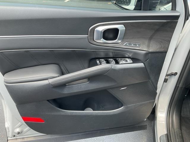 new 2025 Kia Sorento car, priced at $46,284