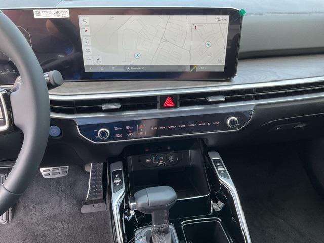new 2025 Kia Sorento car, priced at $46,284