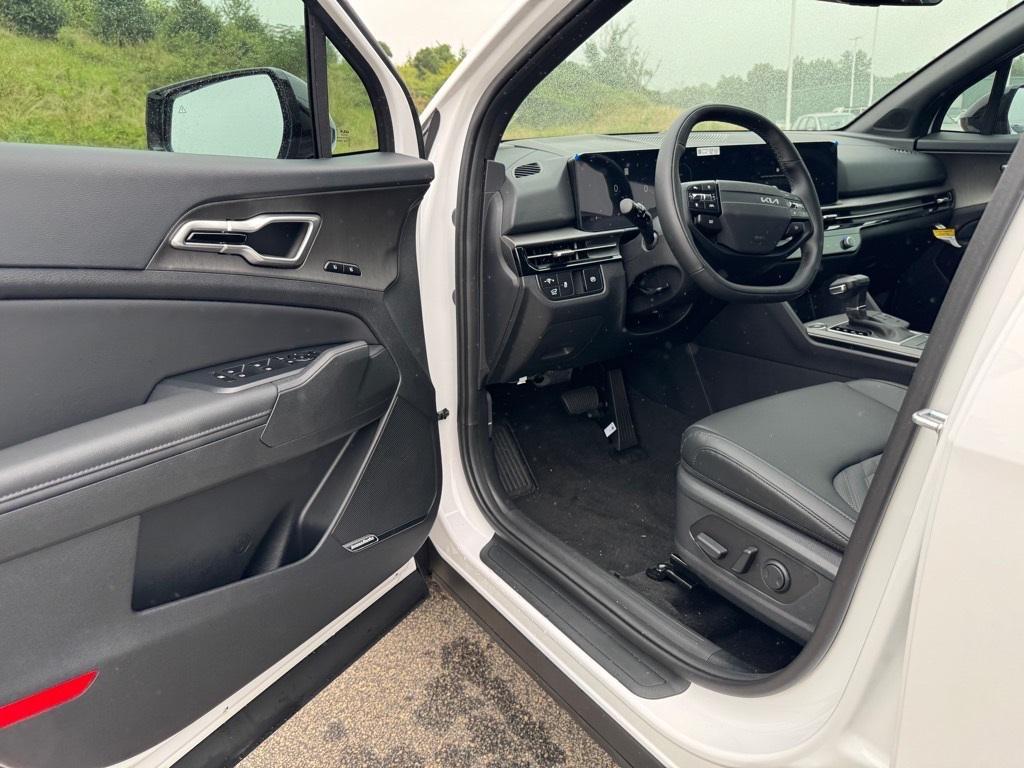 new 2026 Kia Sportage car, priced at $37,790