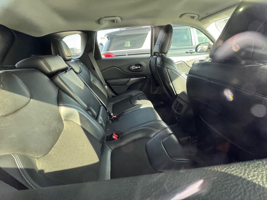 used 2019 Jeep Cherokee car, priced at $15,715